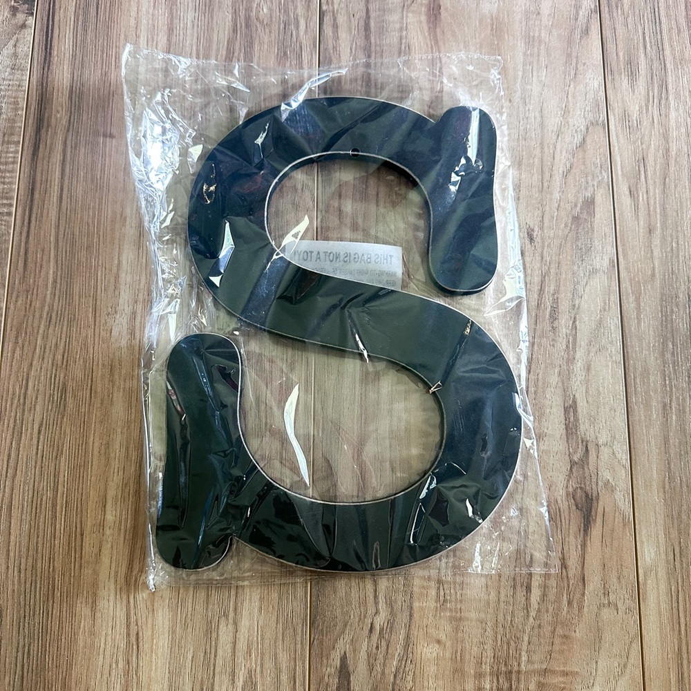 Typography “S” Wall Decor - new in packaging